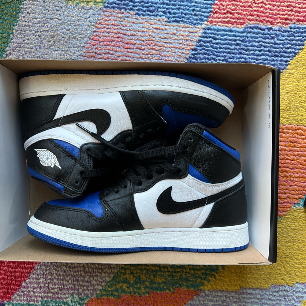 Air Jordan 1 retro high royal blue